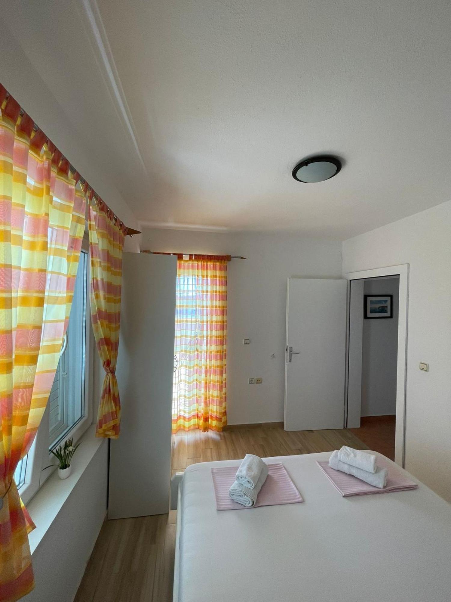 トロギールBeutifulseaview Aprtmentアパートメント エクステリア 写真